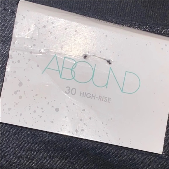 High Waisted Shorts - Picture 3 of 3